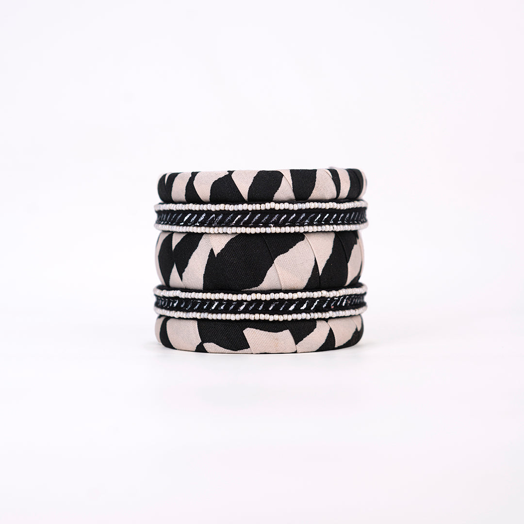 Monochrome Muse