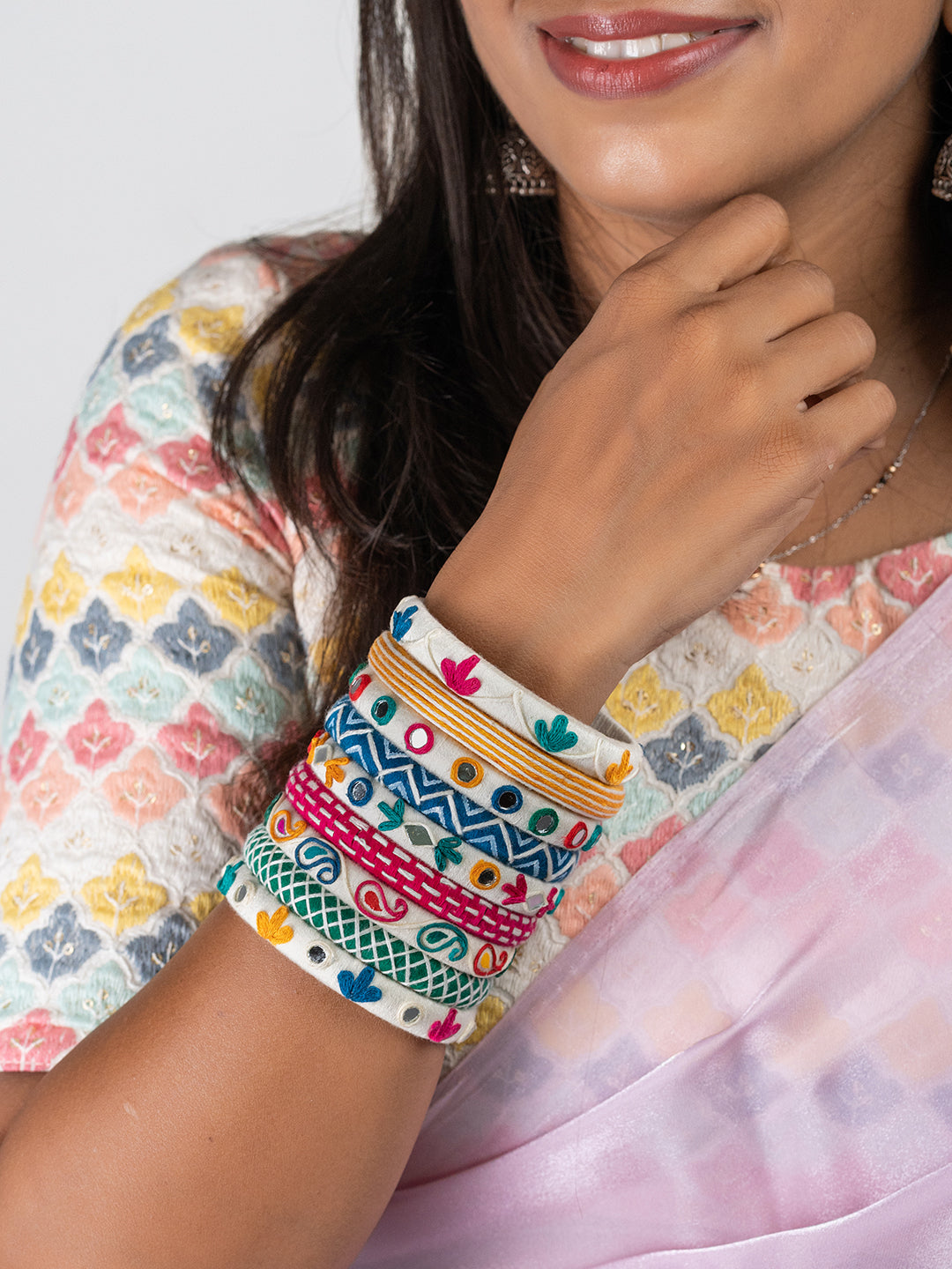 Aarti Bangle Set