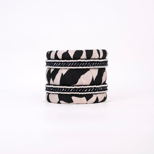 Monochrome Muse